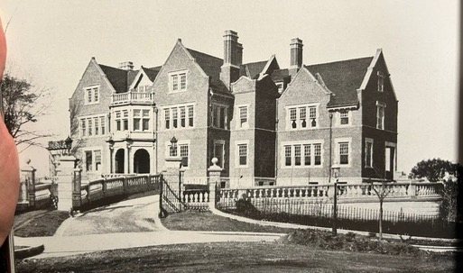 Dunwoody residence